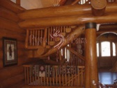 Лестница ручной работы из дерева