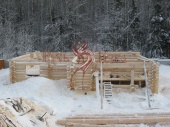 Строительство деревянного сруба избы-бани с бассейном из архангельской сосны. Серпухов. Фото.  
