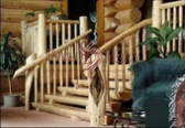 Изготовление вручную лестницы из полубревен в классическом стиле